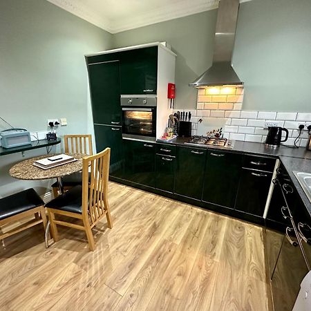 Roker Cottage, luxury seaside apartment, private parking, sky tv Sunderland  Eksteriør bilde