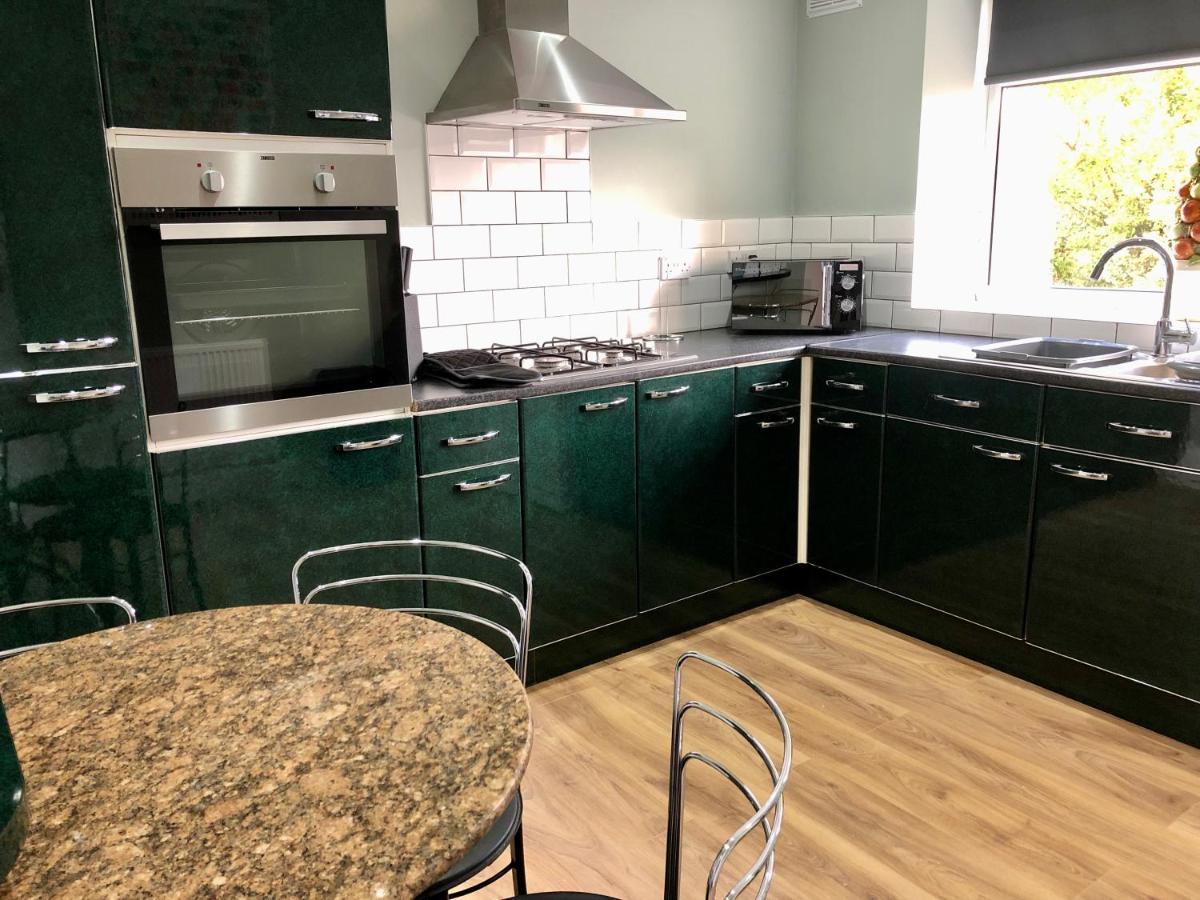 Roker Cottage, luxury seaside apartment, private parking, sky tv Sunderland  Eksteriør bilde