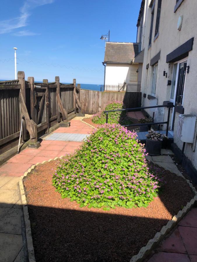 Roker Cottage, luxury seaside apartment, private parking, sky tv Sunderland  Eksteriør bilde