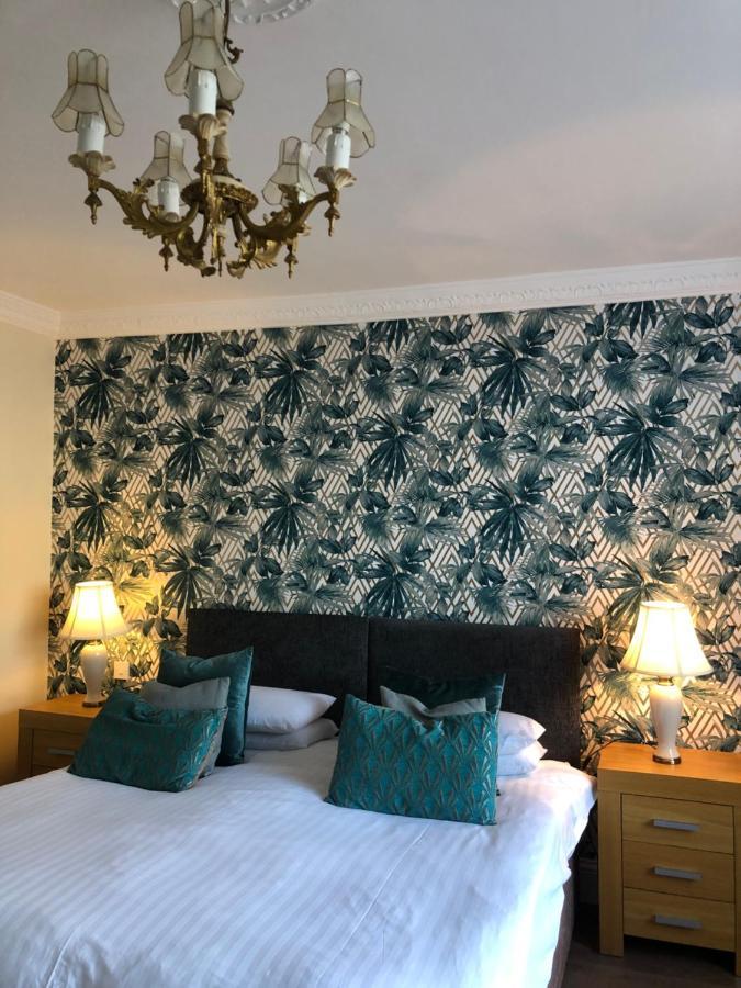 Roker Cottage, luxury seaside apartment, private parking, sky tv Sunderland  Eksteriør bilde
