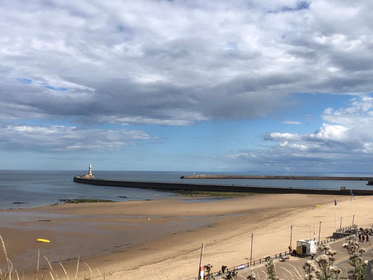 Roker Cottage, luxury seaside apartment, private parking, sky tv Sunderland  Eksteriør bilde
